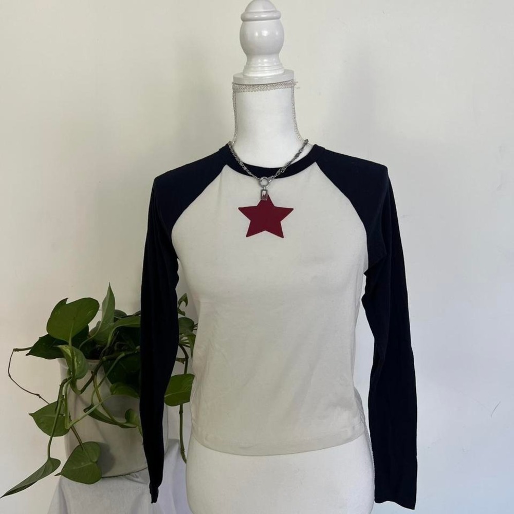 Baby Tee Navy White Raglan Sleeve Red Star 90s Y2K Skater Grunge Women's Size M - Picture 2 of 6